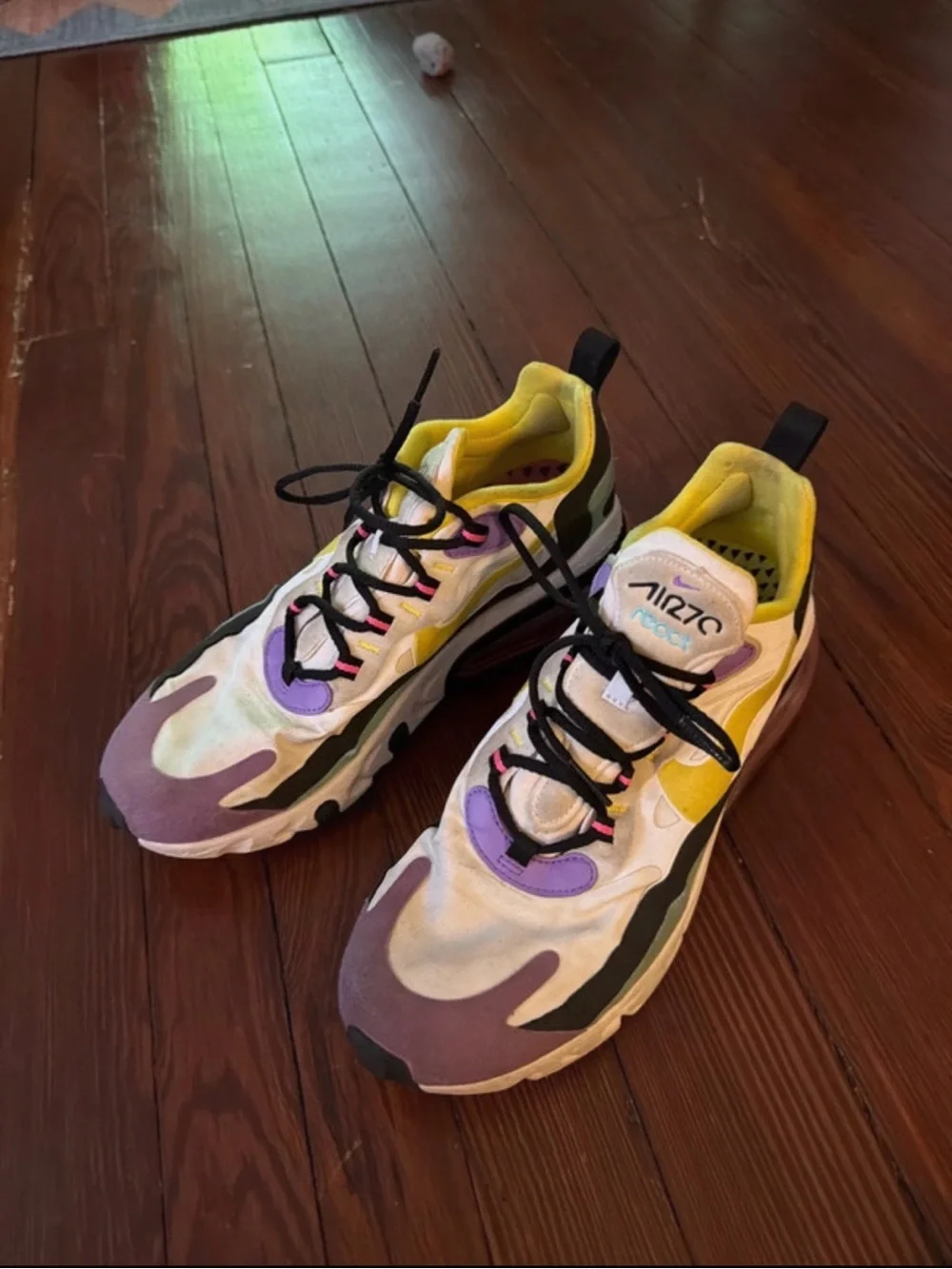 Nike air max react shoe